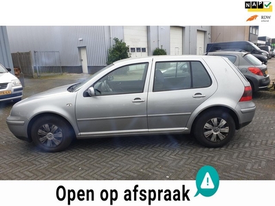 Volkswagen Golf 1.4-16V Oxford APK 29-03-25