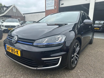 VOLKSWAGEN Golf 1.4 TSI GTE