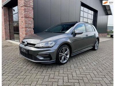 Volkswagen Golf 1.5 TSI Highline R-Line