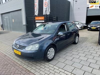 Volkswagen Golf 1.6 FSI Trendline 2e Eigenaar! Trekhaak