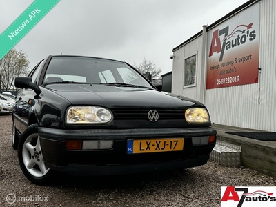 Volkswagen Golf 1.6 Nieuwe APK