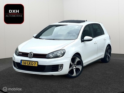 Volkswagen Golf 2.0 GTI DSG 300pk 5D NAP DAKJE NAV BT CRUISE