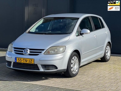 Volkswagen Golf Plus 1.6 FSI APK 05-12-2024 2 sleutels