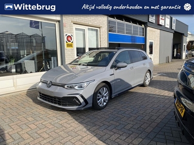 Volkswagen GOLF Variant 1.5 eTSI 2x R-Line / AUTOMAAT/