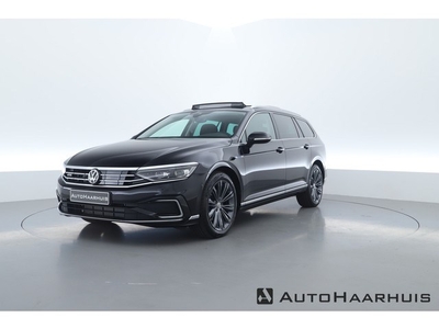 Volkswagen Passat 1.4 TSI PHEV GTE Business Pano Navi