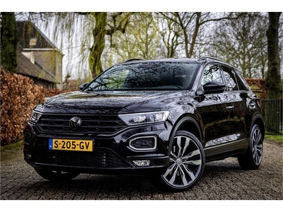 Volkswagen T-Roc 2.0 TSI 4Motion Sport Panorama Beats ACC