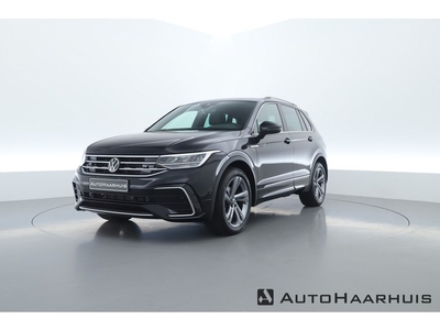 Volkswagen Tiguan 1.5 TSI R-Line Apple CarPlay Trekhaak