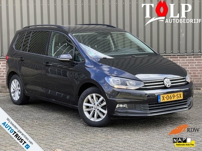 Volkswagen Touran 1.2 TSI Comfortline 7p Navi Pdc