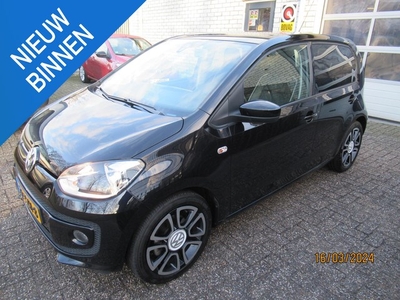 Volkswagen Up! 1.0 high up!