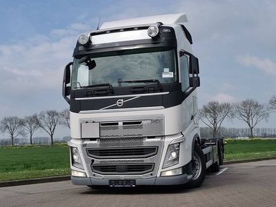 VOLVO FH 540 6x2 steer voiht ret.