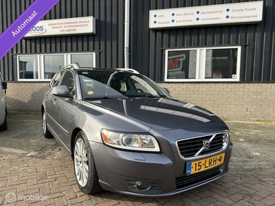 Volvo V50 2.4i Momentum * Airco * Automaat * NAVI * Leer