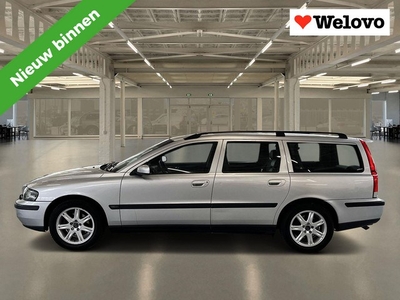 Volvo V70 2.4 Comfort Line Derde bankje ! Nieuwe APK plus