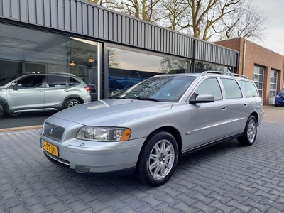 Volvo V70 2.4 Edition II Leer Stoelverwarming Trekhaak PDC