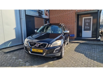 Volvo XC60 2.4 D5 AWD R-Design