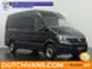 Volkswagen Crafter 2.0TDI 177PK L3H3 Navigatie Camera Trekhaak Betimmeriing 3-Persoons