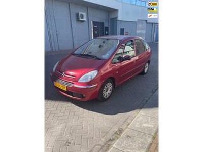 Citroen XSARA PICASSO 1.6i-16V Image