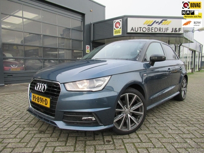 AUDI A1 Sportback 1.0 TFSI Adrenalin / LMV / NAV / PDC / ZWART DAK