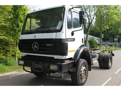 Mercedes-Benz SK 1824 4x4 Steelsusspenssion (bj 1997)