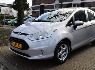 Ford B-MAX 1.0 EcoBoost Titanium N.Distributie