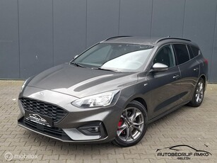 Ford Focus Wagon 1.0 EcoBoost ST Line Business AUTOMAAT / LED / ENZ.