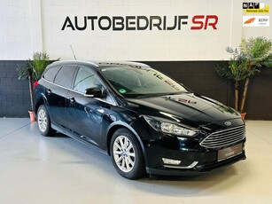 Ford Focus Wagon 1.0 Titanium Camera! Cruise Controle! Stoelverw! Stuurverw! Vol opties