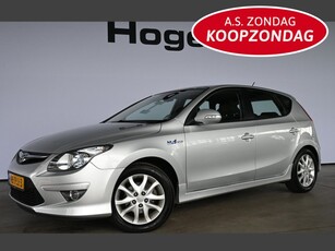 Hyundai i30 1.6i i-Motion Business Airco Cruise control Trekhaak 100% Onderhouden Inruil mogelijk!