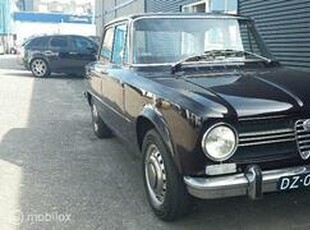 Alfa Romeo GIULIA 1300 SUPER