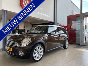 MINI Clubman 1.6 Cooper,100% Onderhouden,Schuifkanteldak,Airco,Achteruitrijsensoren,Stoelverwarming,Parrot Carkit,Elektrischpakket,17 Inch Lm