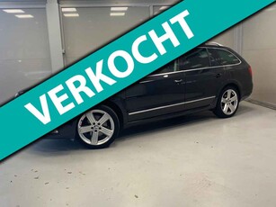 Skoda Superb Combi 1.8 TSI Elegance Business Line | PANODAK | LEER | XENON |