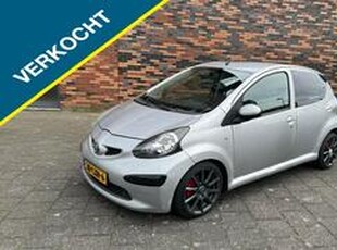 Toyota AYGO 1.0-12V Sport VERKOCHT!!!