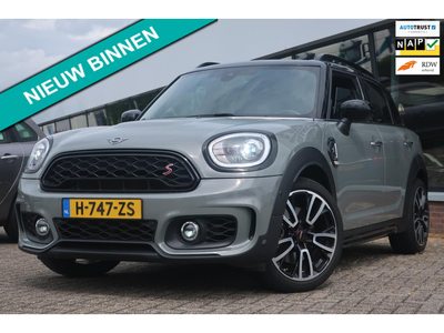 Mini Mini Countryman 2.0 Cooper S Hammersmith JWC 1e EIG_PANO_KEYLESS_LEDER_PDC V+A_19-INCH.