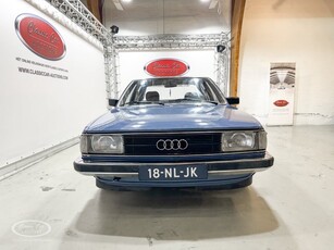 Audi 100