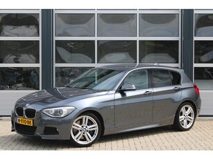 BMW 1-serie 118i High Executive M-sport Carplay