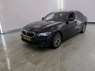 BMW 3-serie 320i Executive Edition NL AUTO SPORTSTOELEN