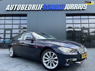 BMW 3-serie 320i High Executive