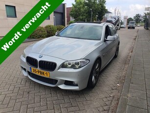 BMW 5 Serie Touring 528i High Executive (bj 2011)