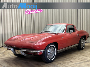 Chevrolet Corvette C2 Coupe Sting Ray Original 365 HP 'RE' 327 V8 *4-Speed MANUAL* Matching Numbers / Barnfind / Schuurvondst