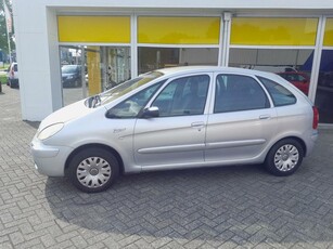 Citroen Xsara Picasso 1.8i Luxe! Ruimte! Lage km!