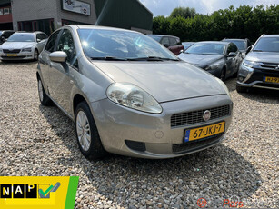 Fiat Grande Punto 1.4 Edizione Lusso,Airco,Cruise,trekhaak