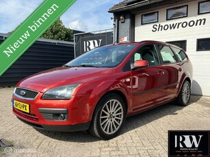 Ford Focus Wagon 1.6-16V Futura Airco met nieuwe apk!