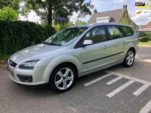 Ford Focus Wagon 2.0-16V Rally Edition 5 DEURS CRUISE