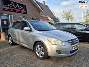 Kia Cee'd 1.4 X-ecutive. Prijs incl garantie, luxe