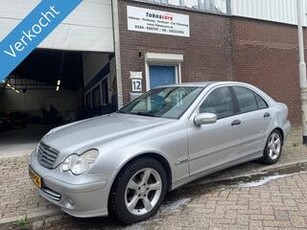 Mercedes-Benz C-KLASSE 200 CDI Classic