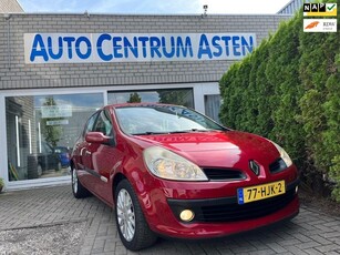 Renault Clio 1.2 TCE Special Rip Curl 1e eigenaar