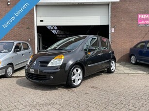 Renault Modus 1.6-16V Dynamique Luxe Automaat