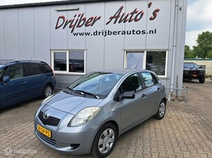 Toyota Yaris 1.0 VVTi Terra