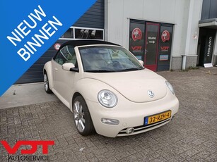 Volkswagen New Beetle Cabriolet 2.0 Highlineaircoleuke