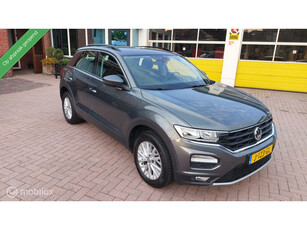 Volkswagen T-Roc 1.0 TSI Style Business