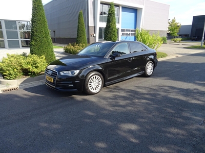 AUDI A3 Limousine 1.6 TDI ultra Pro Line Plus | Xenon | Leder | Navi