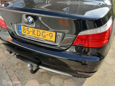 BMW 5-serie 523i Business Line schakelbak !!